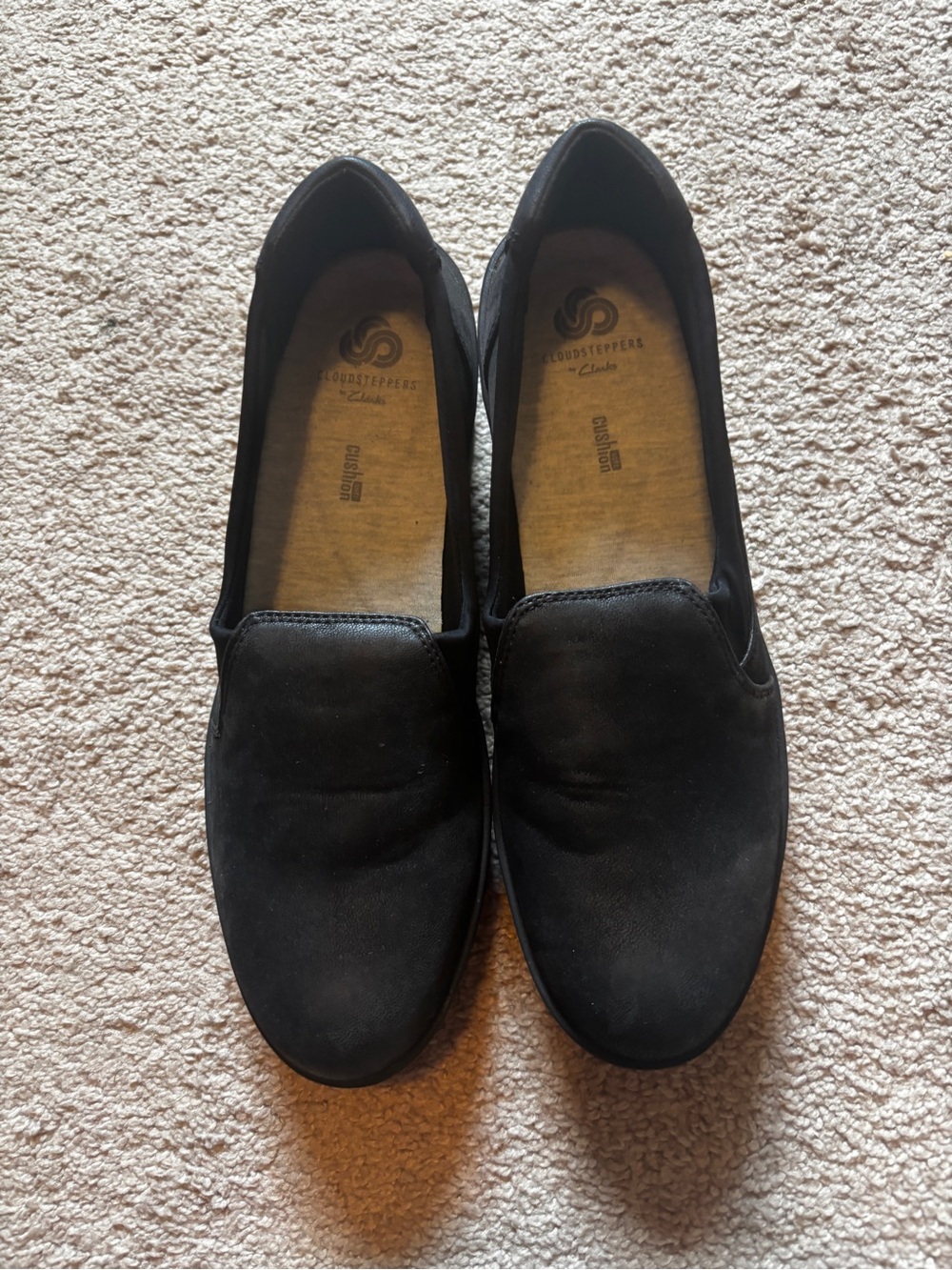 Cloudsteppers by Clarks women's Black Slip-On Loafers